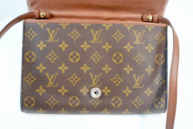 Louis Vuitton Monogram Pochette Bordeaux Sling Bag Used