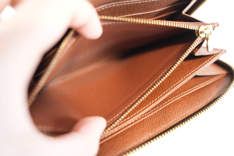 Louis Vuitton Monogram Long Zippy Wallet Used