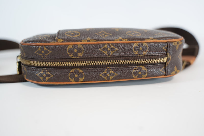 Louis Vuitton Monogram Pochette Gange Fannypack Used