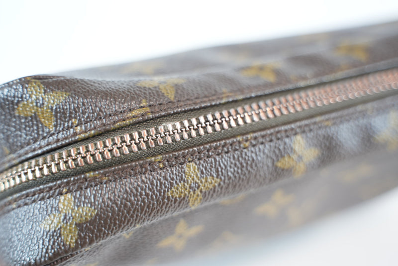 Louis Vuitton Monogram Trousse Toilette 23 Used
