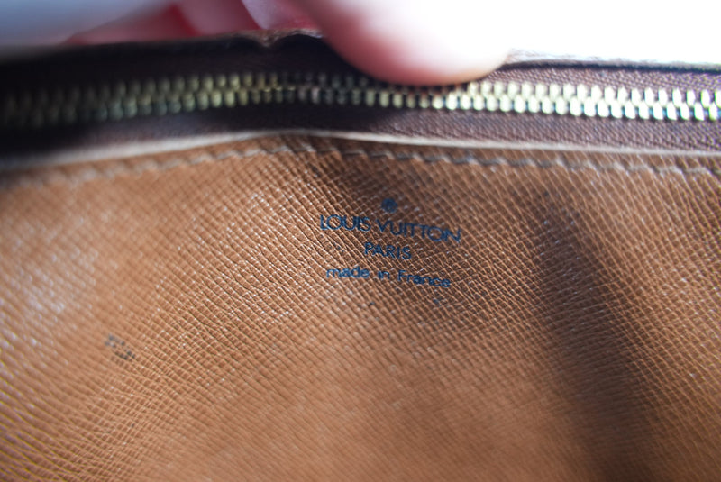 Louis Vuitton Monogram Porto Envelope Clutch Used