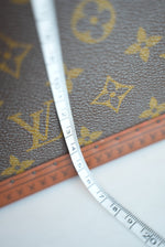 Louis Vuitton Monogram Bisten 60 Trunk Used