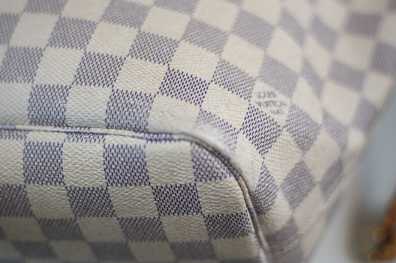 Louis Vuitton Damier Azur Neverfull MM Used