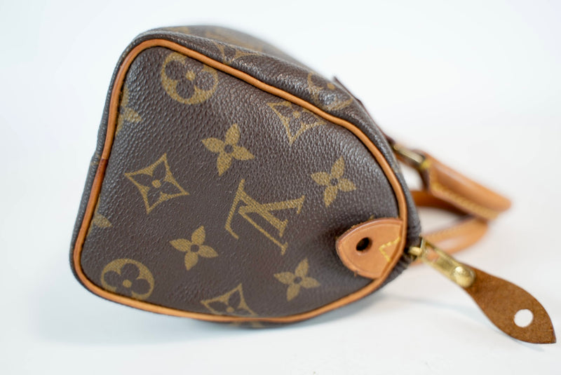 Louis Vuitton Monogram Speedy 18 Used