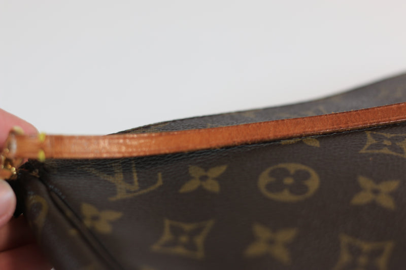 Louis Vuitton Monogram Pochette Accessories Used