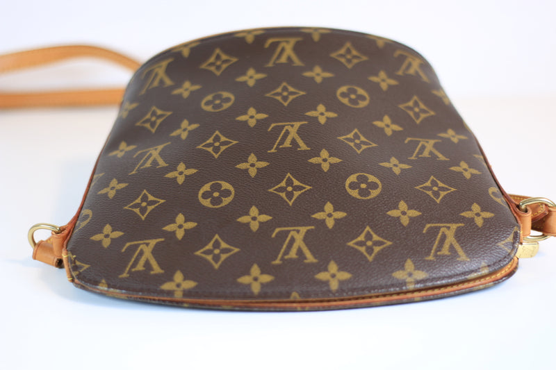 Louis Vuitton Monogram Drouot Crossbody Bag Used