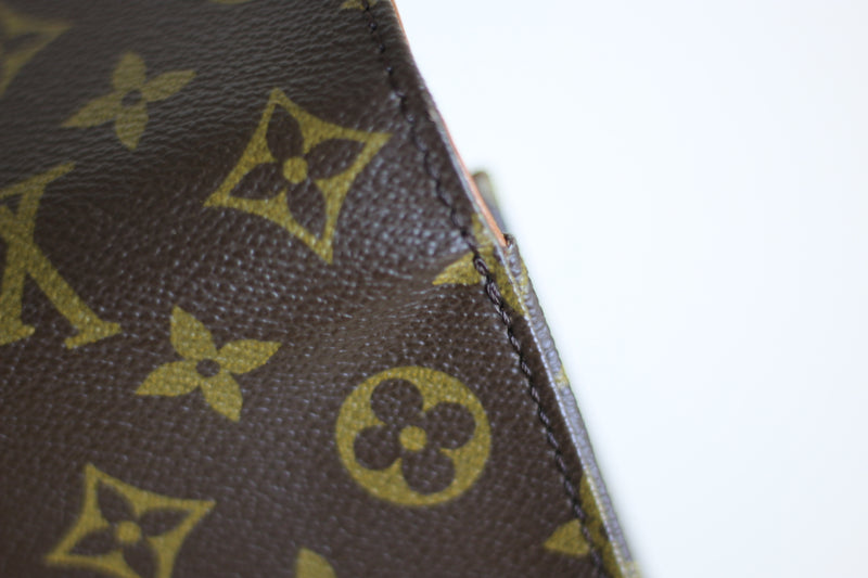 Louis Vuitton Monogram Pochette Iena Clutch Used