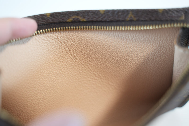 Louis Vuitton Monogram Bucket Pouch PM Used