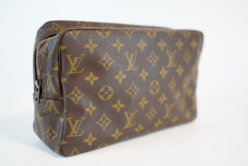 Louis Vuitton Monogram Trousse 28 Used
