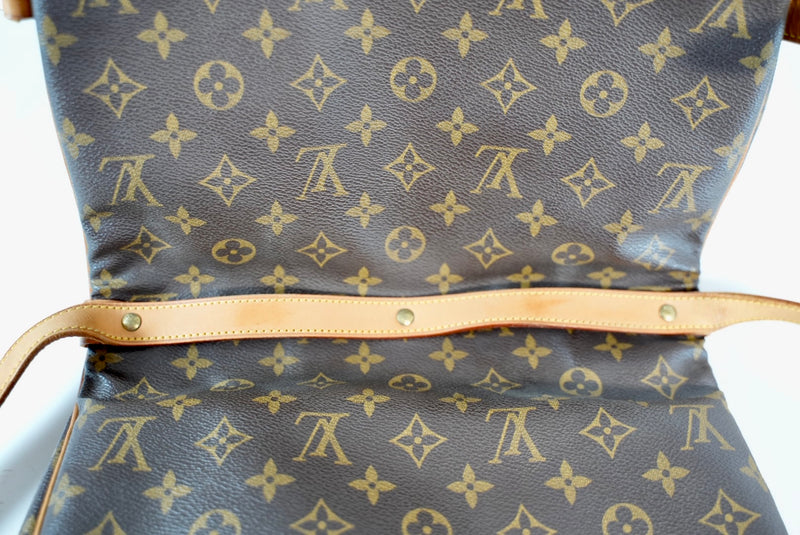 Louis Vuitton Monogram Saumur 30 Used