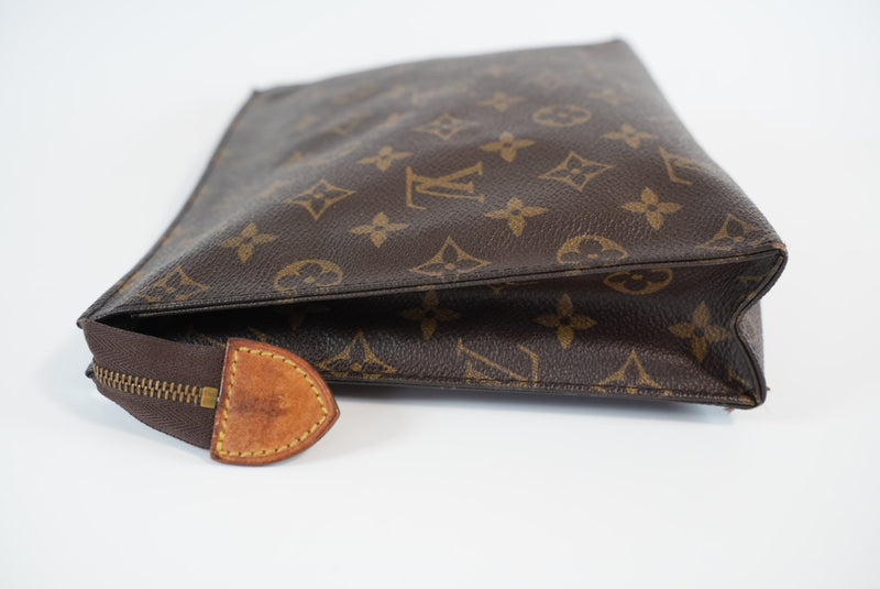 Louis Vuitton Monogram Toiletry Pouch 26 Used