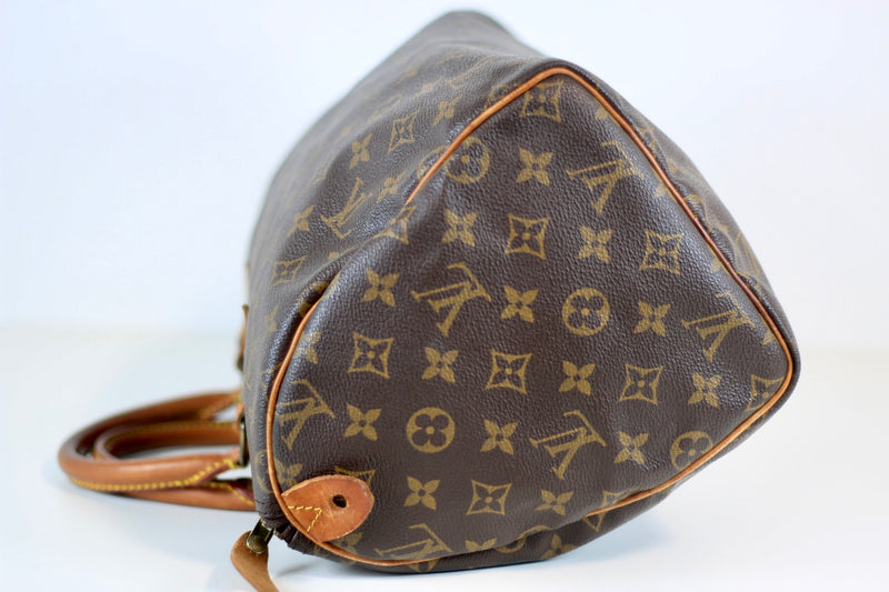 Louis Vuitton Monogram Speedy 30 Handbag Used