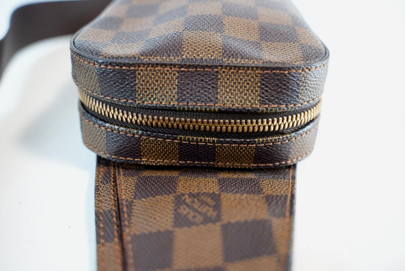 Louis Vuitton Damier Ebene Geronimos Bumbag/Fannypack Used