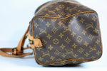 Louis Vuitton Monogram Sac Souple 35 Handbag Used