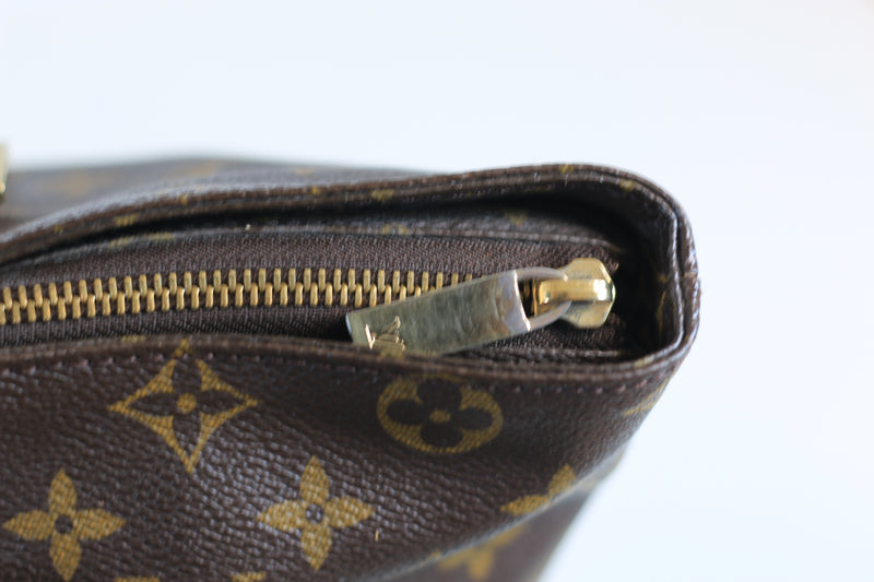 Louis Vuitton Monogram Cabas Mezzo Used