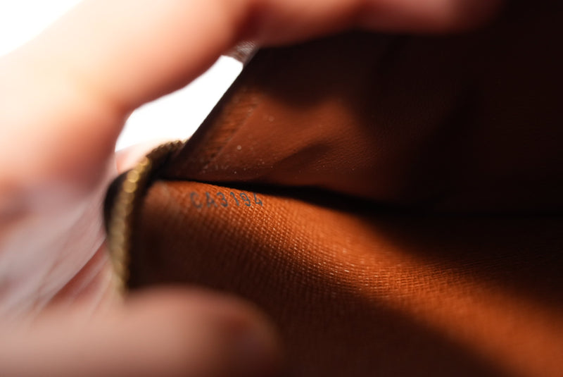 Louis Vuitton Monogram Long Zippy Wallet Used