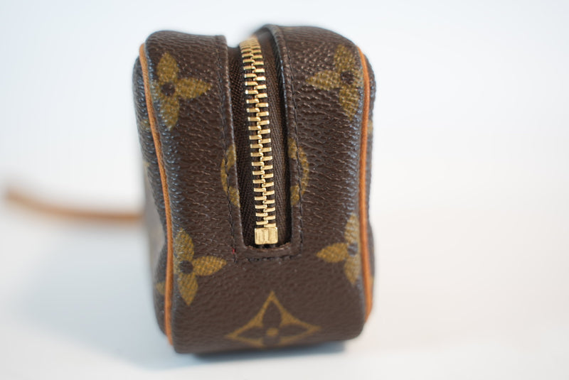 Louis Vuitton Monogram Trousse Wapity Wristlet Used