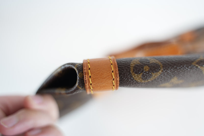 Louis Vuitton Monogram Sac Souple 35 Used