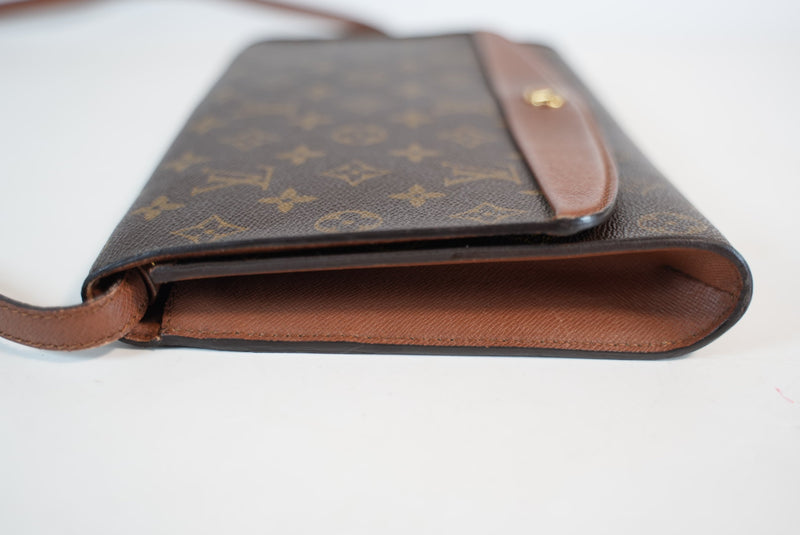 Louis Vuitton Monogram Pochette Bordeaux Sling Bag Used