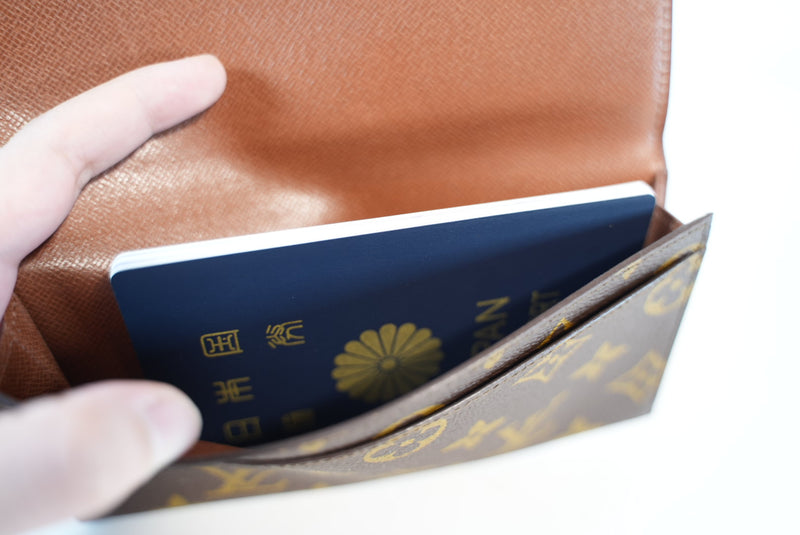 Louis Vuitton Monogram Porto Circle Wallet Used