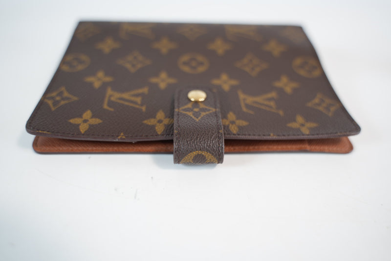 Louis Vuitton Monogram Agenda MM Used