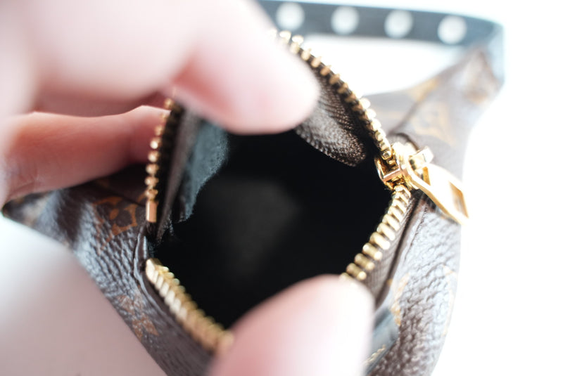 Louis Vuitton Monogram Party Bumbag Bracelet Used