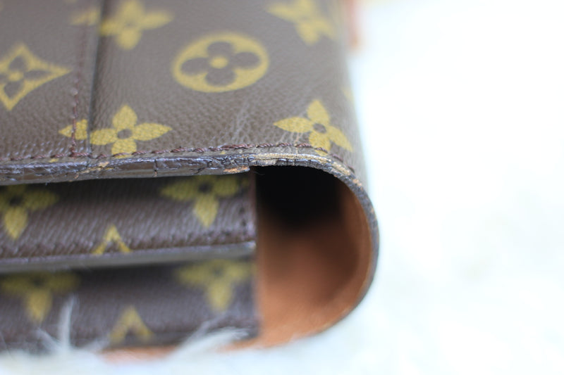 Louis Vuitton Monogram Serviette Conseiller Used