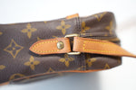 Louis Vuitton Trocadero 30 Crossbody Bag Used