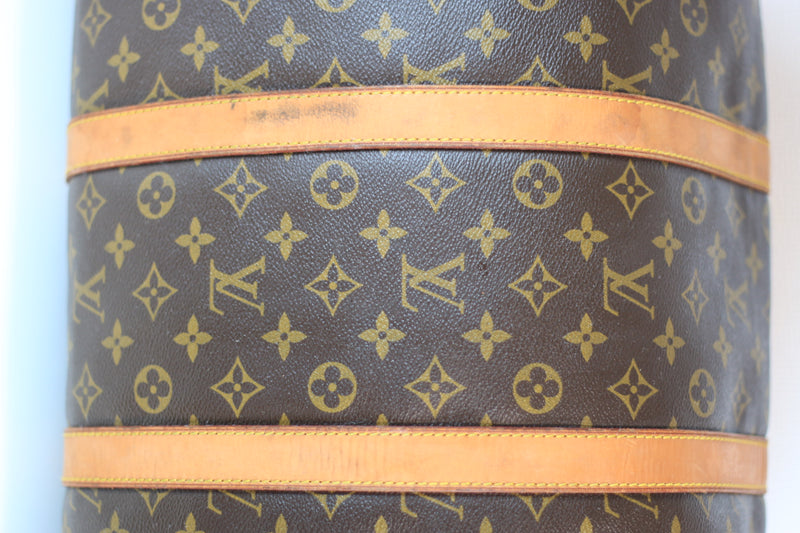 Louis Vuitton Monogram Keepall Bandouliere 55 Duffle bag Used