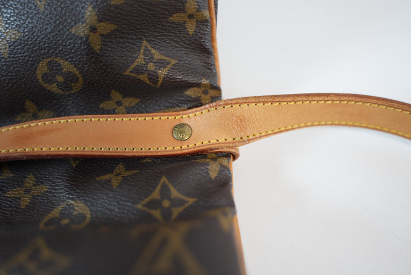 Louis Vuitton Monogram Saumur 30 Used