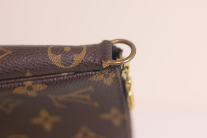 Louis Vuitton Monogram Pochette Accessories Used