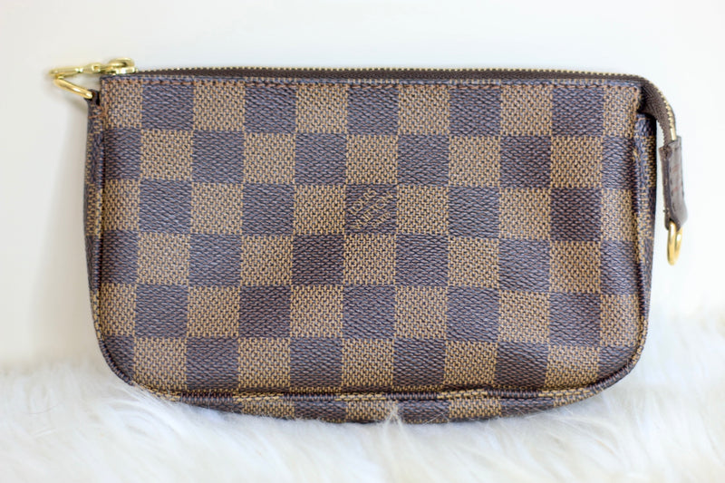 Damier Ebene Bucket Pochette