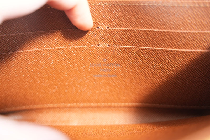 Louis Vuitton Monogram Long Zippy Wallet Used