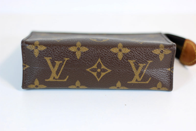 Louis Vuitton Monogram Toiletry Pouch Used