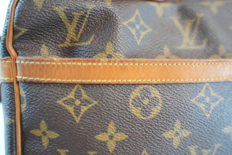 Louis Vuitton Monogram Compaigne 23 Used