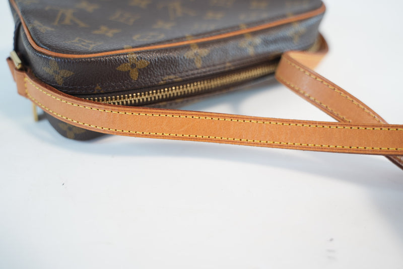 Louis Vuitton Monogram Pochette Cite Shoulder Bag Used