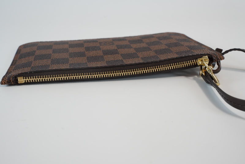 Damier Ebene Neverfull PM Pouch(Wristlet) Used