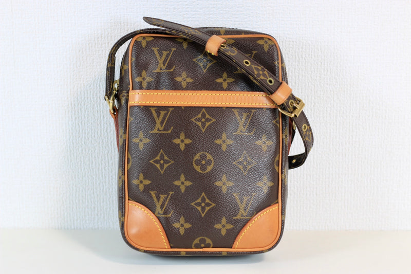 Louis Vuitton Monogram Danube PM Crossbody Used