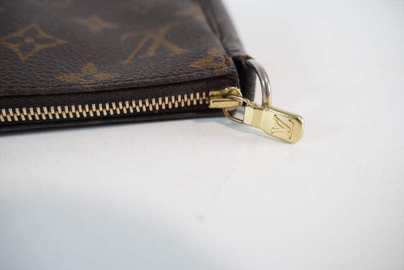 Louis Vuitton Monogram Pochette Accessories Used