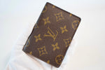 Louis Vuitton Monogram Pass/Card Case Used