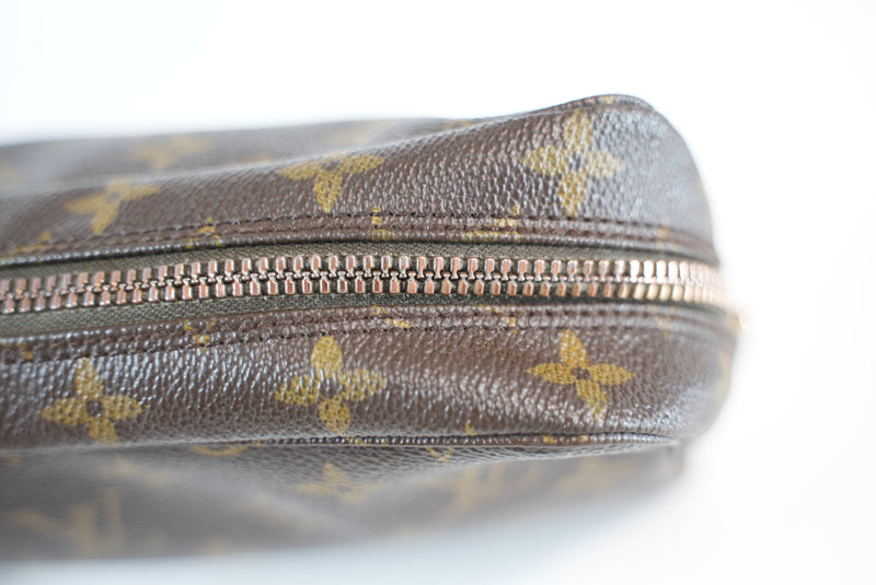 Louis Vuitton Monogram Trousse Toilette 23 Used