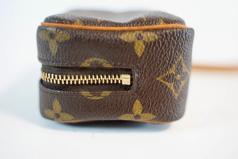 Louis Vuitton Monogram Trousse Wapity Wristlet Used