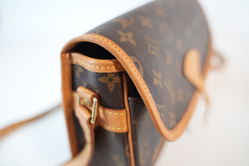 Louis Vuitton Monogram Sologne Crossbody Bag Used