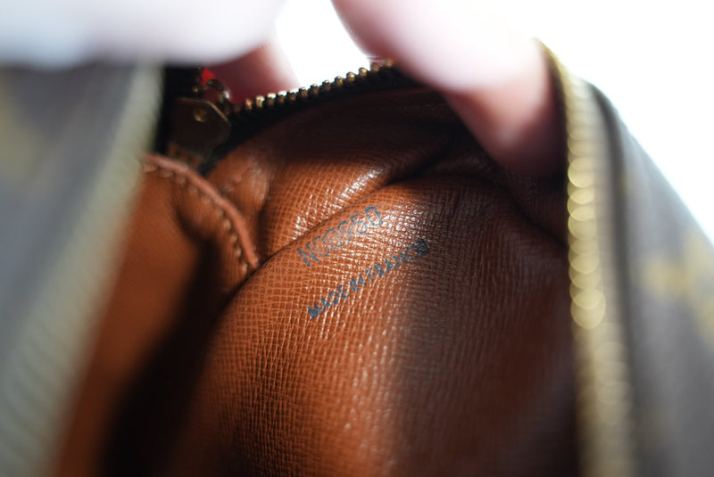 Louis Vuitton Monogram Trocadero 30 Crossbody Used
