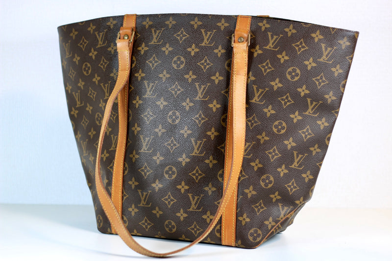 Louis Vuitton Monogram Sac Shopping PM Totebag Used