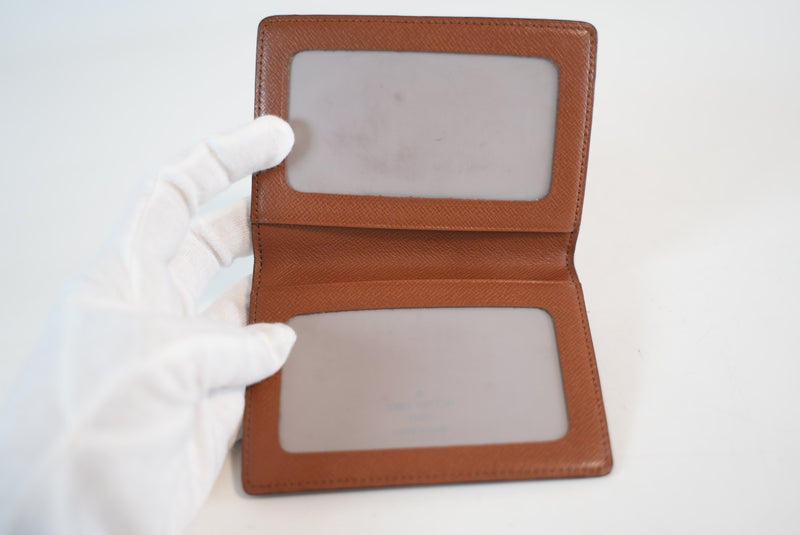 Louis Vuitton Monogram Pass/Card Case Used
