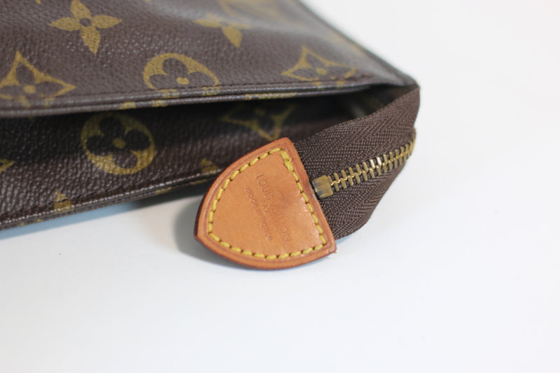 Louis Vuitton Monogram Toiletry Pouch 26