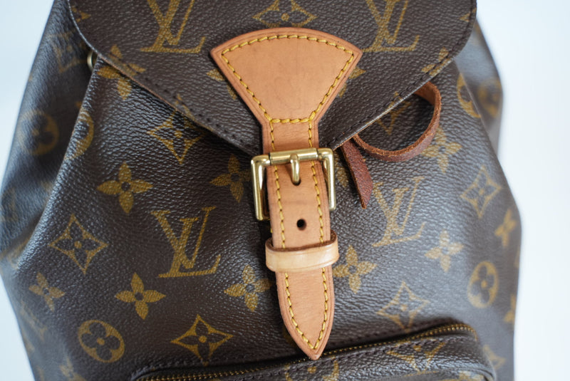 Louis Vuitton Monogram Montsouris MM Backpack Used