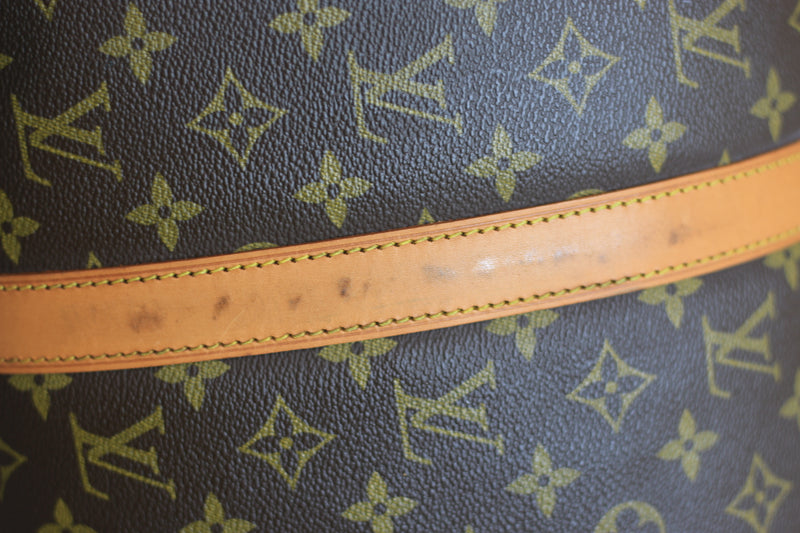 Louis Vuitton Monogram Sac Souple 45