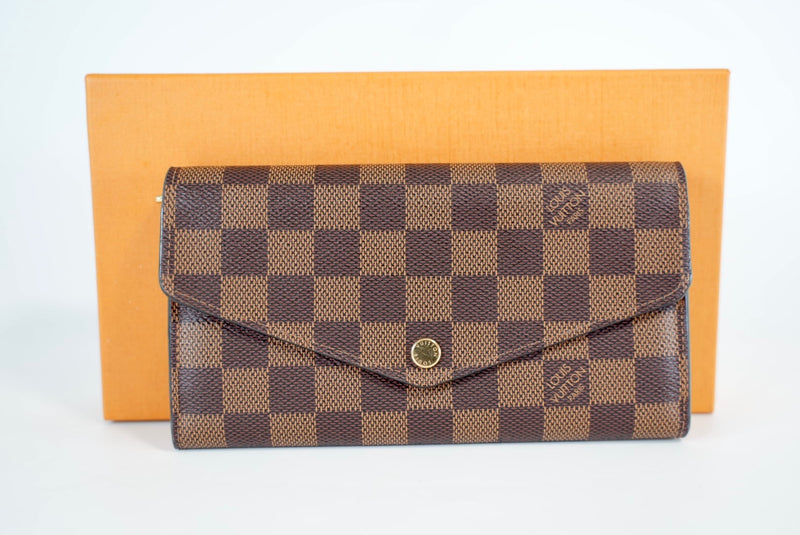 Louis Vuitton Damier Ebene Sarah Wallet Rose Ballerine Interior Used